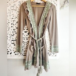 RYU ANTROPOLOGIE GREEN LACE CARDIGAN BOHEMIAN DESING EUC WOMENS SIZE SMALL